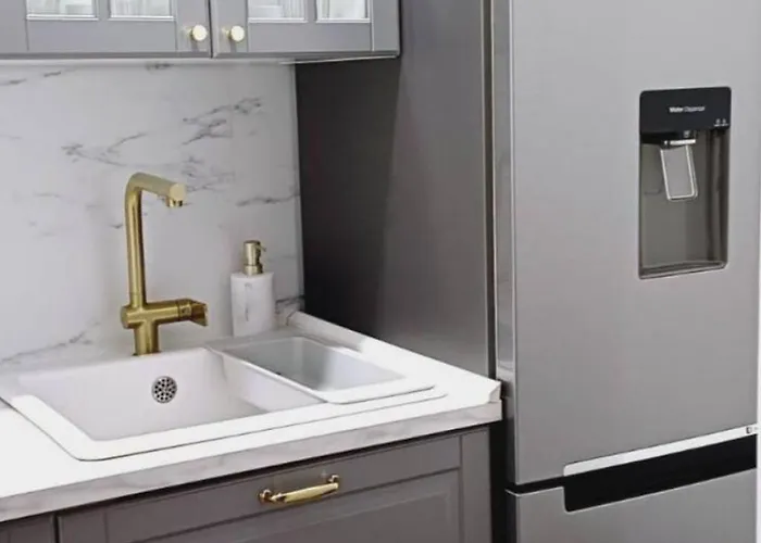 Schoener Urlaub By Interhome 포레치