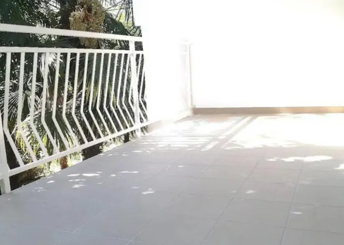 Schoener Urlaub By Interhome Apartment Porec